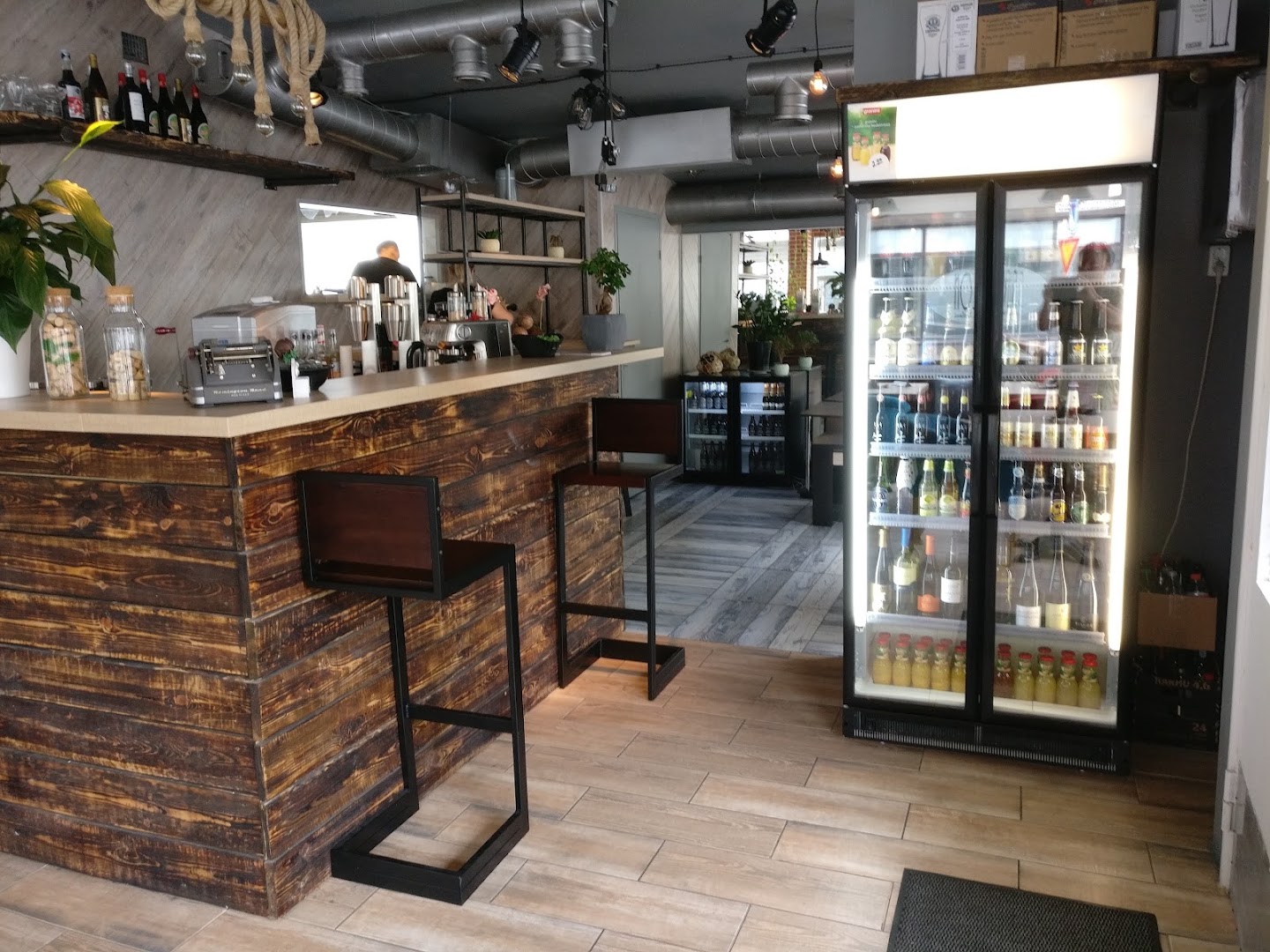 Domino Sushi / Domino Kitchen / Papito · Kuvat 1